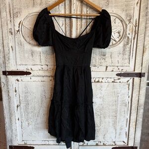 SHEIN Black Sweetheart Puff Sleeve Mini Sundress